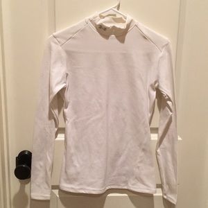 Under Armour Women’s White Turtleneck, Size M